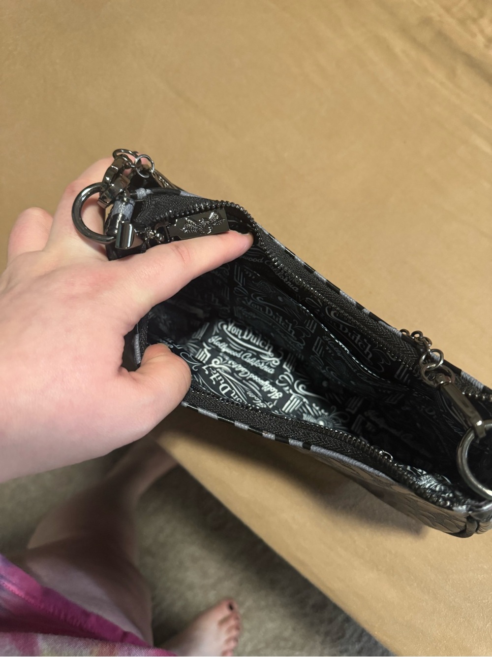 Von Dutch Gray and Black Leopard Shoulder Bag - Picture 3 of 3